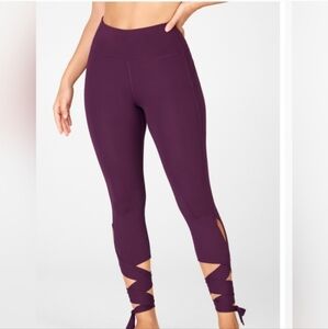 Fabletics Purple Ballerina Legginga